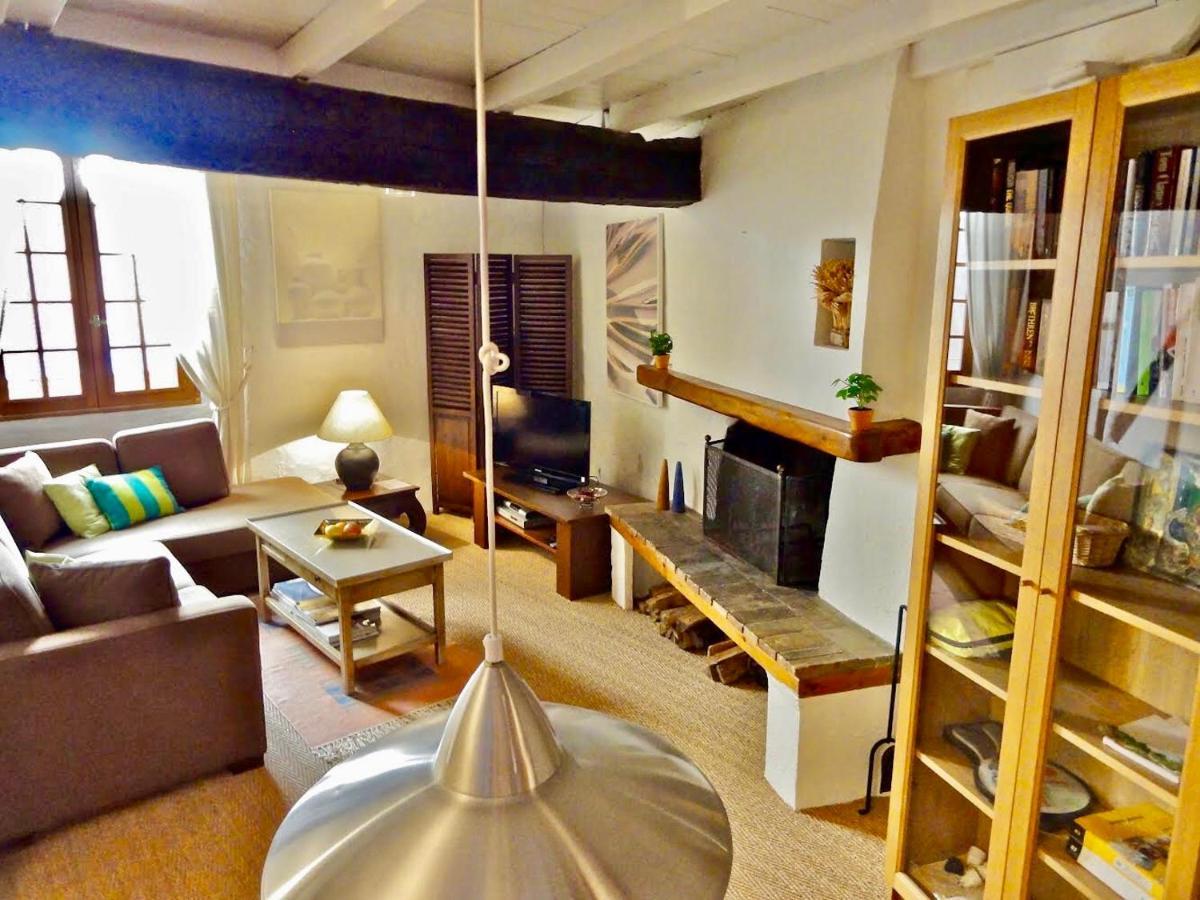 Charming Duplex In The Heart Of The Village - Duplex Au Coeur Du Village - Appartement *